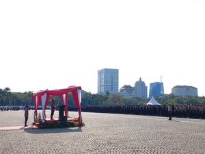 Kapolri Pimpin Apel Operasi Ketupat 2023 di Monas