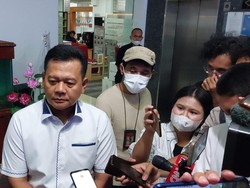 Brigjen Endar Laporkan Firli Bahuri-Sekjen KPK ke Ombudsman!