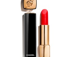Review Lipstik Merah Chanel vs Revlon, Pilih Mana?