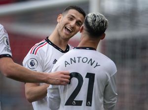 Hari Spesial untuk Diogo Dalot, Bikin Gol di Laga ke-100 buat MU