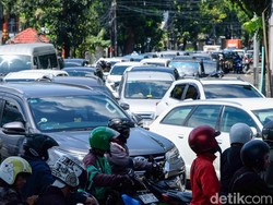 Dishub DKI Akui Penutupan Simpang Santa Jaksel Bikin Macet ke Mana-mana