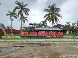 Pemudik Keluhkan Rest Area Enrekang, Musala Kotor-Air Tak Mengalir