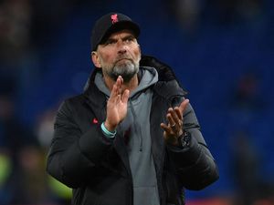 Belajar dari Chelsea, Liverpool Takkan Serampangan Belanja Pemain