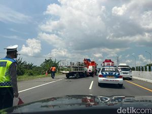 Tabrakan Beruntun di KM 228 Tol Palikanci, Lalin Arah Jateng Macet