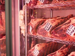 Steak Dry Aged Sedang Populer, Apakah Halal Dikonsumsi?