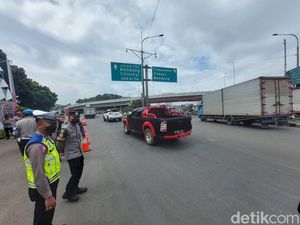 Arus Mudik Lewat Jalur Arteri Padalarang Mulai Meningkat