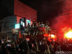 PSM Konvoi Juara Liga 1 Disambut Meriah Warga di Sepanjang Jalan Parepare