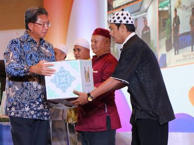 Mega Peduli di HUT Bank Mega ke-54