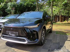 Produsen Jepang Dituding Hambat Tren Mobil Listrik di RI, Ini Kata Toyota Produsen Jepang Dituding Hambat Tren Mobil Listrik di RI, Ini Kata Toyota