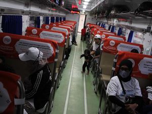 Pemudik Gratis Diberangkatkan dari Stasiun Pasar Senen