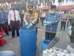 88 Kg Bahan Baku Mercon di Kota Blitar Dimusnahkan
