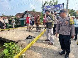 Warga Kangkung Kendal Dikagetkan Temuan Mayat Bayi, Sempat Dikira Boneka