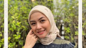 7 Potret Revalina S Temat yang Hijrah Gegara Syuting dan Artis Lain