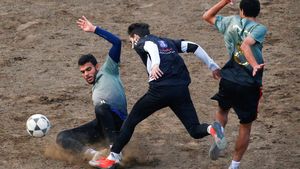 Seru! Warga Mesir Ngabuburit dengan Turnamen Sepakbola