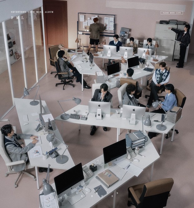 Seventeen / Foto : twitter.com/pledis_17 Seventeen / Foto : twitter.com/pledis_17