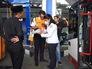 Terminal Mengwi Tertibkan Calo-calo Tiket yang Teror Pemudik