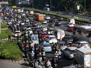 314 Ribu Kendaraan ke Luar Jabodetabek hingga H-6 Lebaran