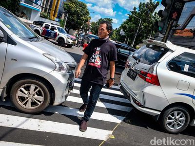 Usai Dikritik, Kini Ada Pelican Crossing untuk Pejalan Kaki di Pasar Santa