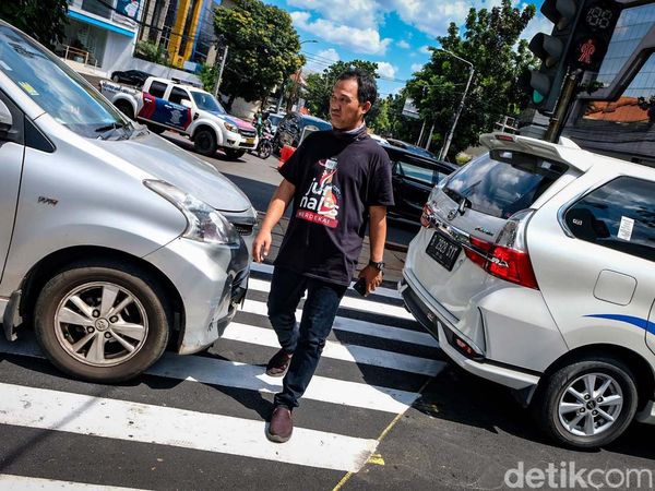 Usai Dikritik, Kini Ada Pelican Crossing untuk Pejalan Kaki di Pasar Santa