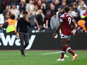 West Ham Vs Arsenal: Meriam London Enggan Arogan