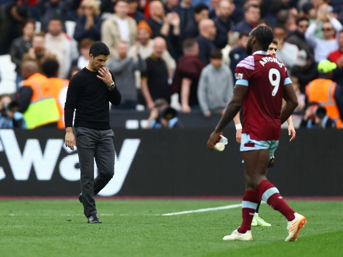 Mikel Arteta menegaskan Arsenal pantang arogan melawan West Ham United. (Foto: Action Images via Reuters/MATTHEW CHILDS)