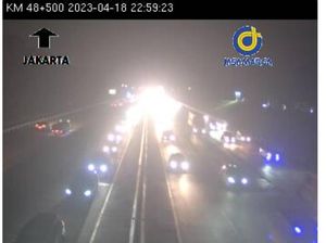 Pemudik Makin Padat, Contraflow Diberlakukan di Tol Arah Cikampek