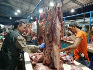 Harga Daging Banyuwangi Jelang Lebaran Naik, Dinas Pertanian Cek Pasar Harga Daging Banyuwangi Jelang Lebaran Naik, Dinas Pertanian Cek Pasar