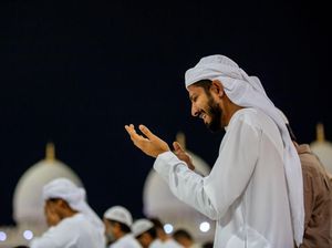 Bacaan Maulid Nabi Lengkap Latin dan PDF Bacaan Maulid Nabi Lengkap Latin dan PDF