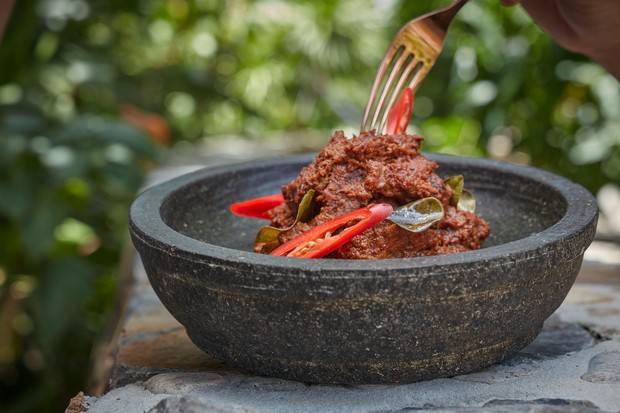Gandik atau topside jadi pilihan bagian daging terbaik untuk masakan rendang/Foto: Unsplash/Bawah Reserve Rendang masakan khas Indonesia