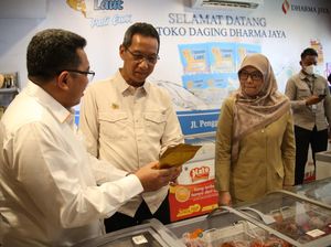 Jelang Lebaran, Heru Budi Pastikan Stok Daging Sapi-Ayam di Jakarta Aman