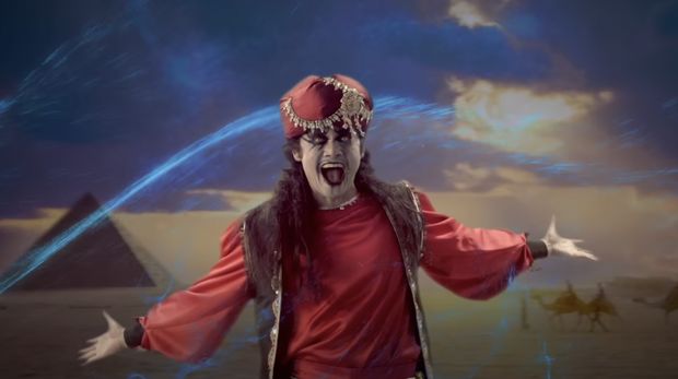 Jin dan Jun Jin dan Jun (2023) diarahkan oleh Anggy Umbara dengan naskah yang dikerjakan bersama Rayhan Dharmawan.