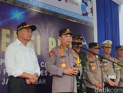 Kapolri Prediksi Puncak Arus Mudik via Tol Terjadi Malam Ini-Besok