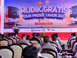 Kurangi Beban Jalan Tol-Arteri, Kapolri Lepas 434 Bus Mudik Gratis Presisi