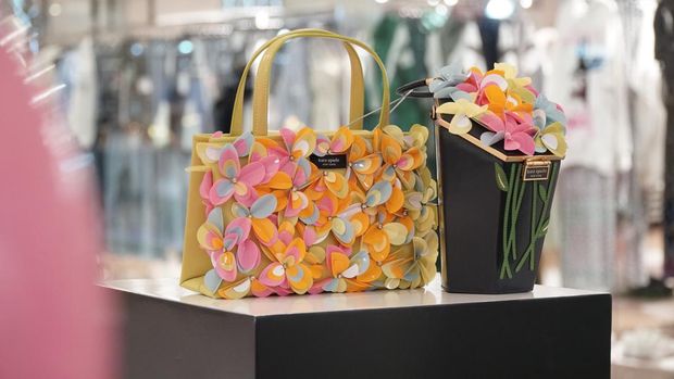 Kate Spade Pop Up Store Spring Summer 2023