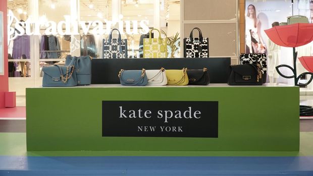 Kate Spade Pop Up Store Spring Summer 2023