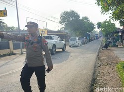 Pemudik Mulai Padati Bangkalan, Arus Lalin Pasar Galis Macet Panjang