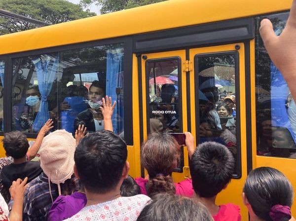 Momen 3.000 Tahanan Myanmar Bebas Saat Tahun Baru Buddha