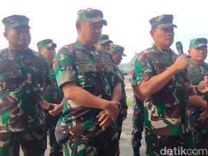 Evakuasi Pratu Arifin Sulit, Panglima TNI: Posisinya 15 Meter di Jurang Evakuasi Pratu Arifin Sulit, Panglima TNI: Posisinya 15 Meter di Jurang