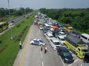 One Way di Tol Cipali-Kalikangkung Mulai Diberlakukan