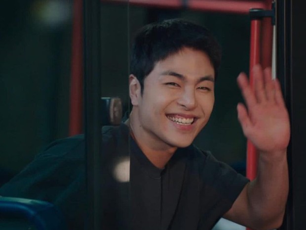 Potret Junhoe iKON dalam drama True to Love/ Foto: instagram.com/channel.ena.d Potret Junhoe iKON dalam drama True to Love