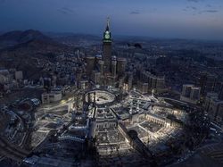 Suasana di Masjidil Haram yang Kian Ramai Jemaah Calon Haji