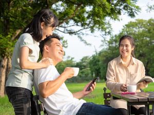 Sejak Abad 19, Tradisi Ngeteh Jadi Pelengkap Momen Kumpul Keluarga