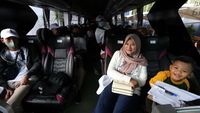 Senangnya Warga Ikuti Mudik Gratis ke Kampung Halaman