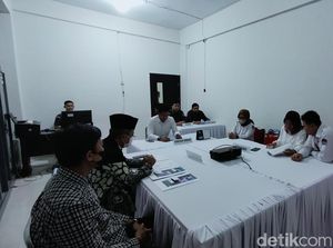 Tak Ada Kesepakatan, KPU Tolak Mediasi Bacalon DPD Sulsel Iqbal Parewangi Tak Ada Kesepakatan, KPU Tolak Mediasi Bacalon DPD Sulsel Iqbal Parewangi