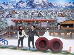 Libur Lebaran Telah Tiba, Ayo Main Salju di Trans Snow World Makassar!