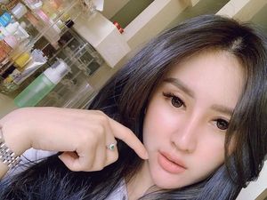 Ayudia Yongen, Model yang Dikenal Jadi Ibu Kos Cantik