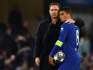 Thiago Silva Tuntut Skuad Chelsea Lebih Bertanggung Jawab Thiago Silva Tuntut Skuad Chelsea Lebih Bertanggung Jawab