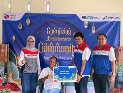 Gandeng Difabel, Pertamina Gelar Workshop Membatik untuk Pekerja