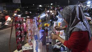 Geliat Warung Musiman di Jalur Pantura