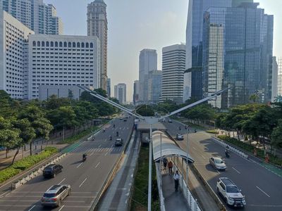 Pemandangan Langka Sepinya Jakarta yang Mulai Ditinggal Perantau